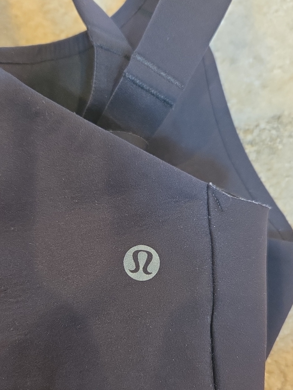 Lululemon Air Support Sports Bra - Picture 3 of 7